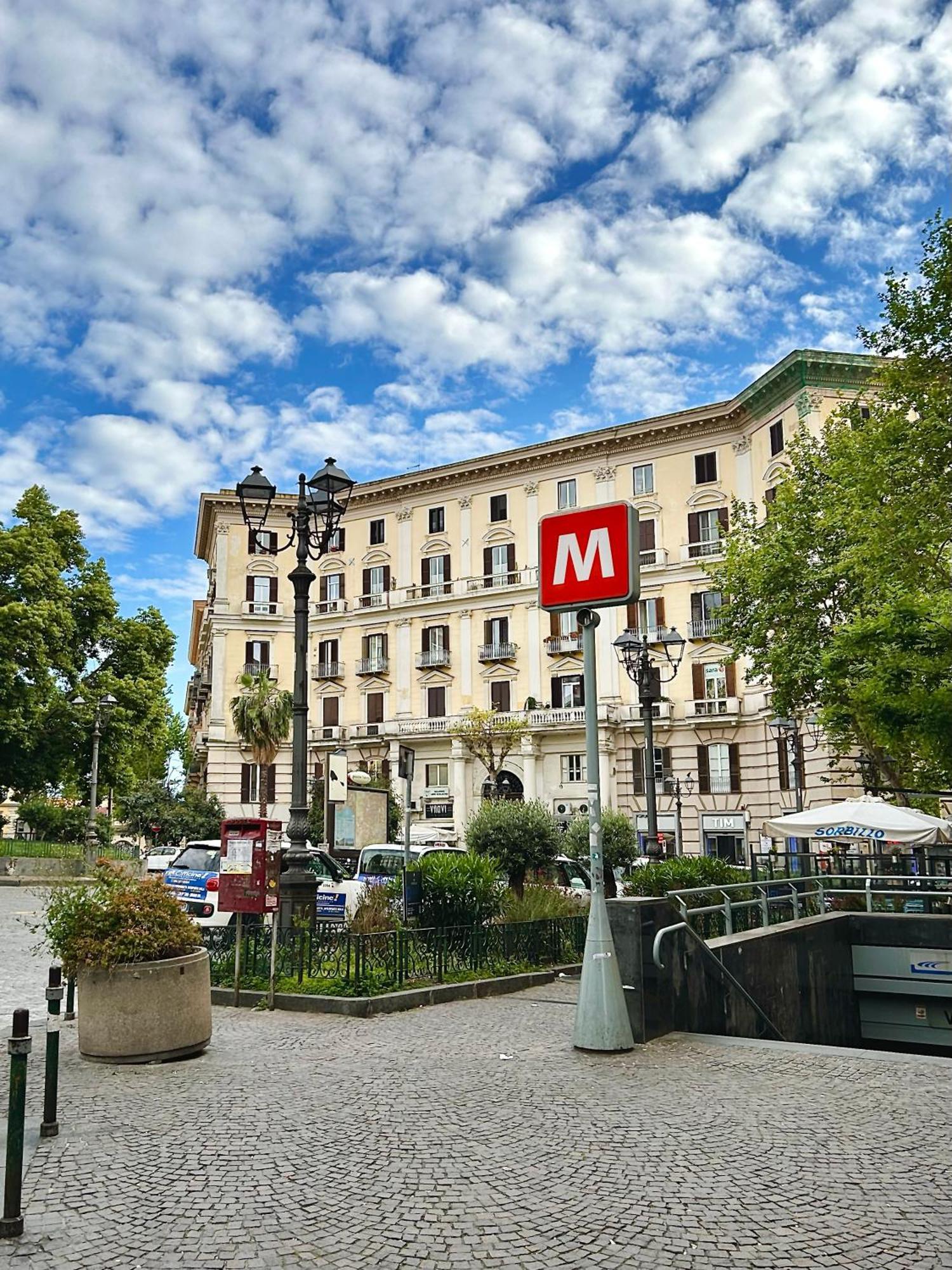 Apartamento Dimora Bernini Nápoles Exterior foto