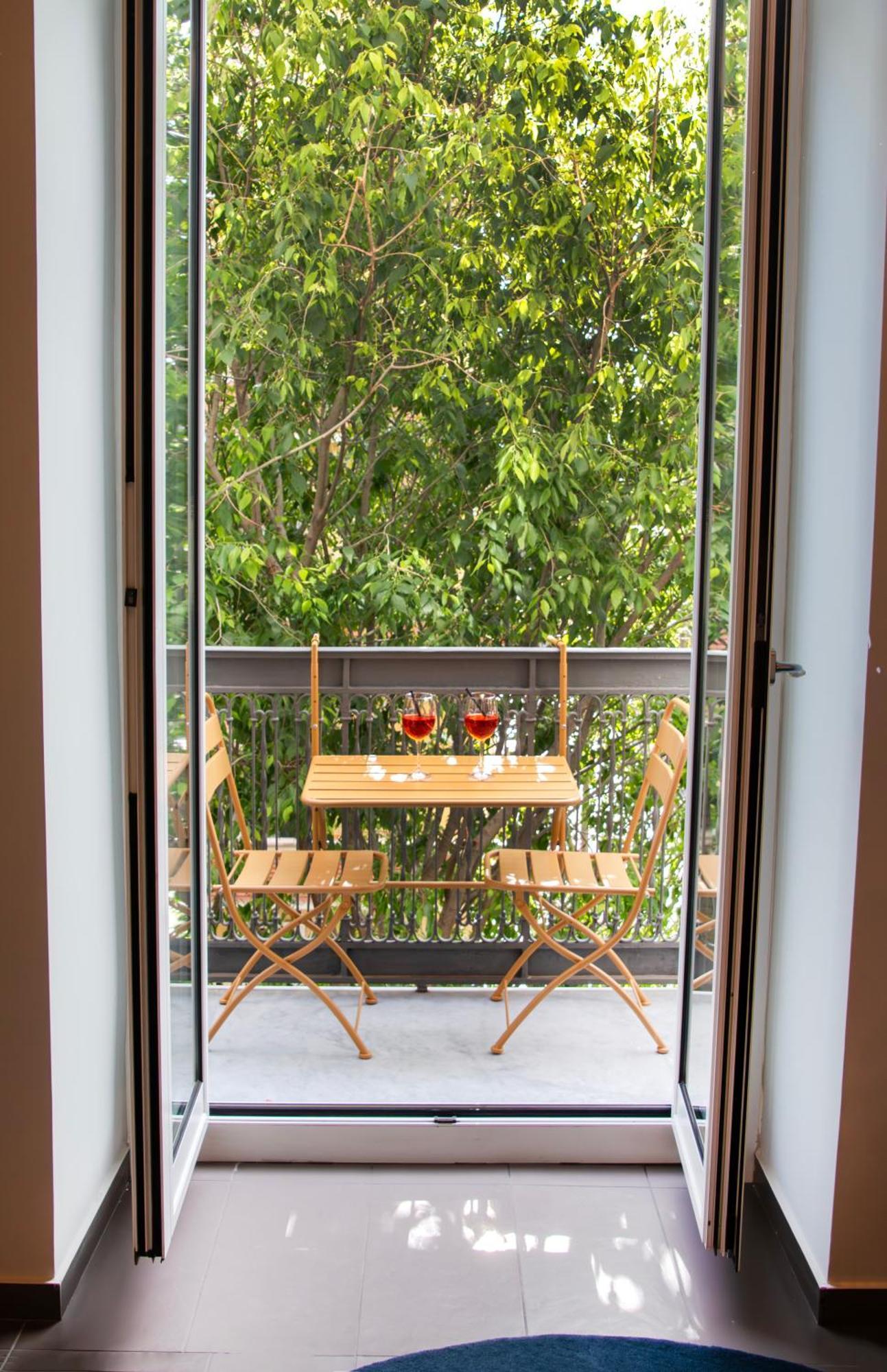 Apartamento Dimora Bernini Nápoles Exterior foto